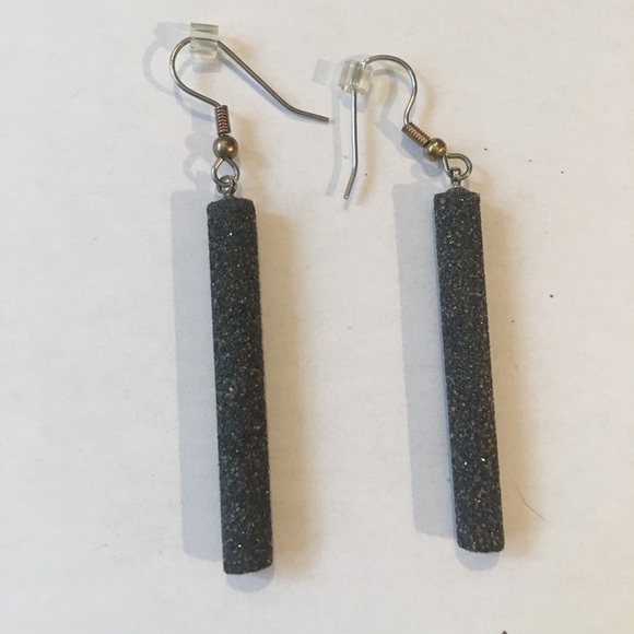 2 Pairs of Beach Sand Earrings - Picture 2 of 3